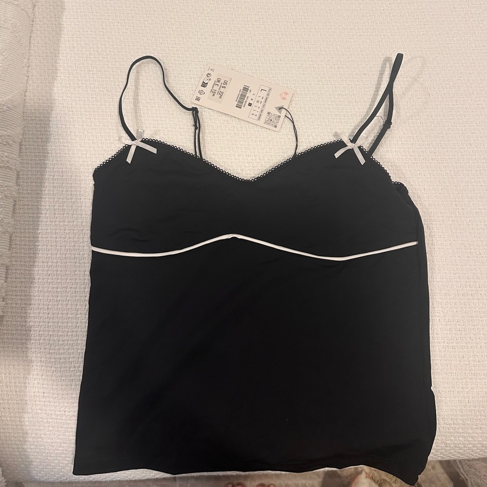 Brand new Zara tank with bows